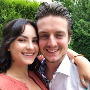 Meet your Posher, Eden